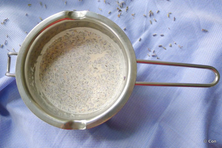 Lavendel pannacotta met asperges