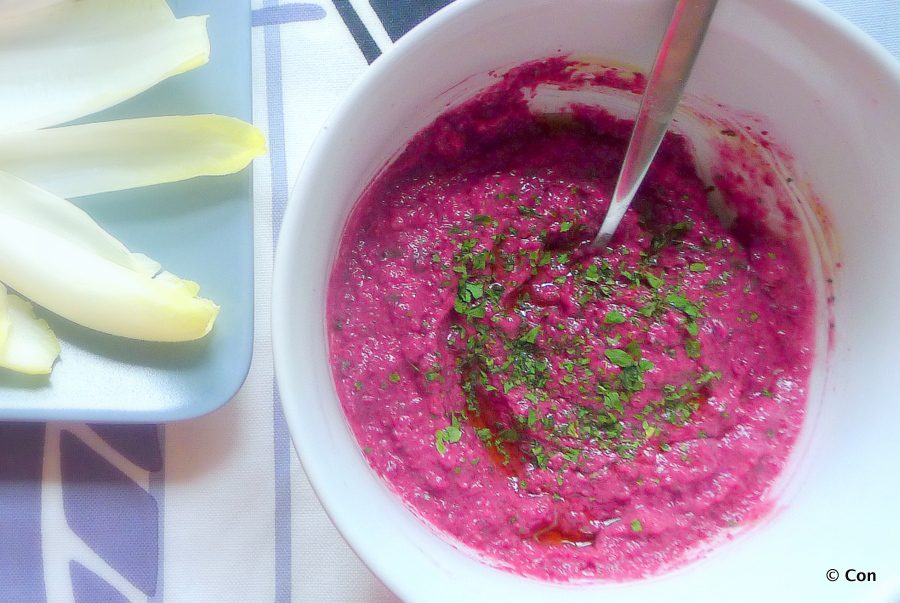 Bietjes-dip Koolhydraatarme bietjes-dip recept ~ minder koolhydraten, maximale smaak ~ www.con-serveert.nl