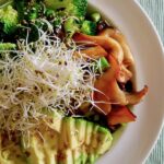 Aziatische groene salade met oesterzwam, koolhydraatarm recept - koolhydraatarm genieten begint bij con-serveert.nl